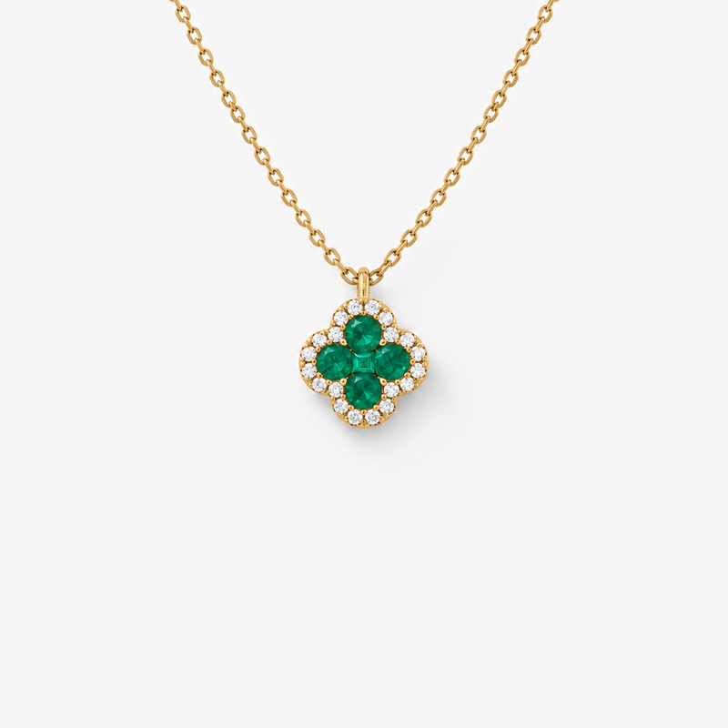GISELLE Legacy of Elegance Anhänger Halskette Grande mit grüne Smaragde in 18k Gelbgold, Kleeblatt-Motiv