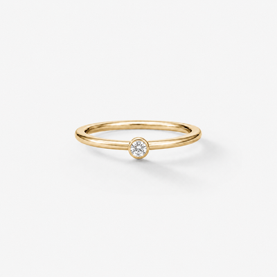 PETITE ELIZA Solitaire Verlobungsring – 18k Gelbgold, Frontansicht