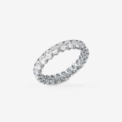 Petite Florence - Oval Cut Diamant Pinky Ring in 18k Weissgold – Produktansicht