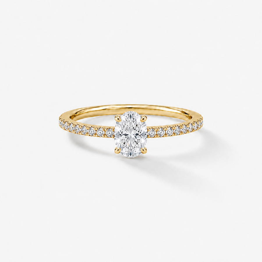 PROMISE Oval Pavé Verlobungsring mit 0.70ct natürlichem Diamanten in 18k Gelbgold und 4-Krappenfassung